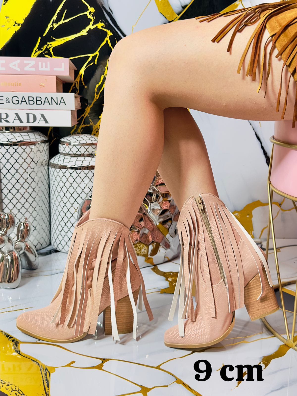 Vaquera Western Style Fringed Boots
